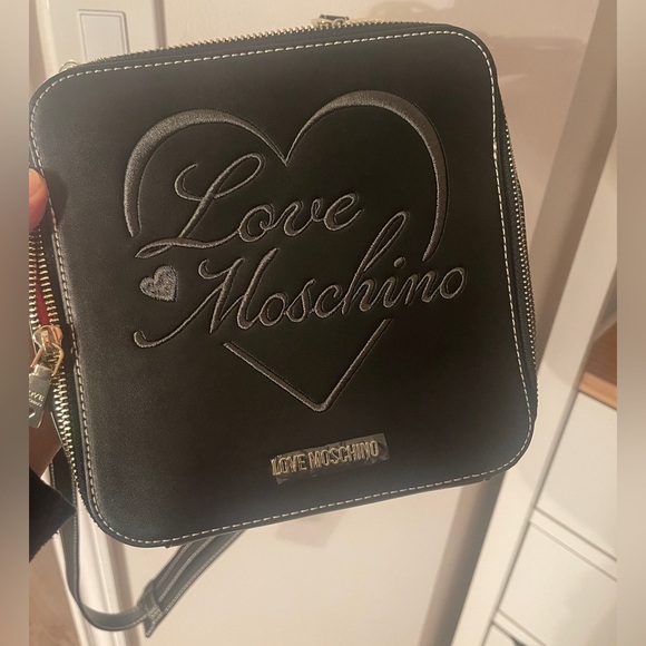 Love Moschino Faux Leather Embroidered Crossbody/Shoulder Bag *Minor Flaws* - Picture 7 of 16